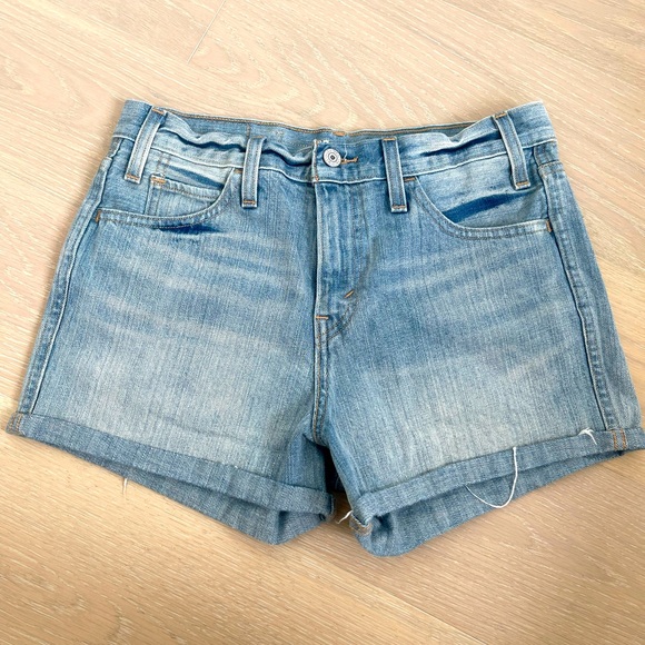 Levi’s jean shorts size 27 - Picture 1 of 3
